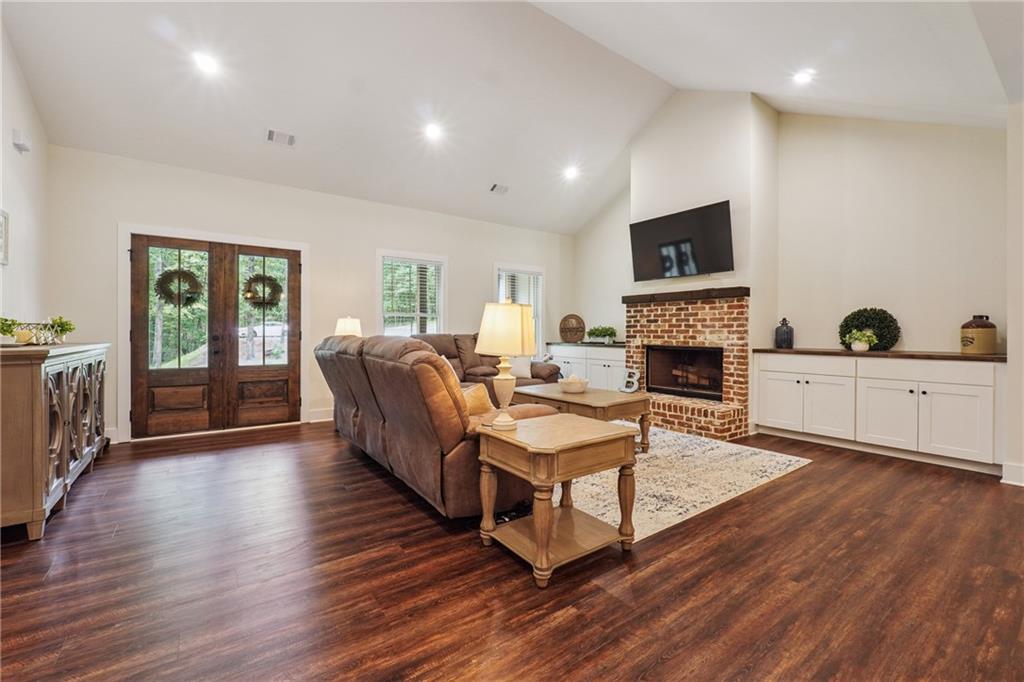 7450 Tyree Road Winston, GA 30187 - Photo 4 of 25