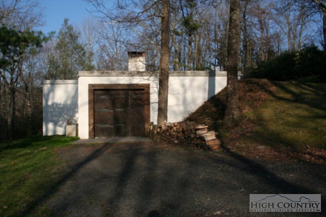 1626 Calloway Gap Road West Jefferson, NC 28694 - Photo 4 of 12 Gallery Image 4