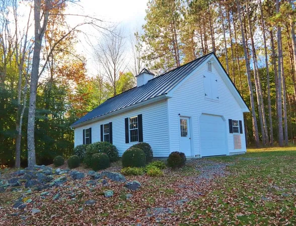 $850,000 | 2101 Ohio Street, Bangor, ME 04401