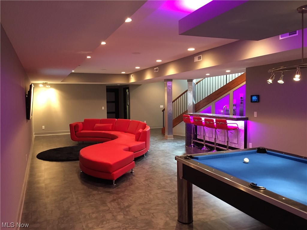 2300 Rivers Edge Drive Willoughby, OH 44094 - Photo 23 of 29 LL Pool table/Entertainment Room