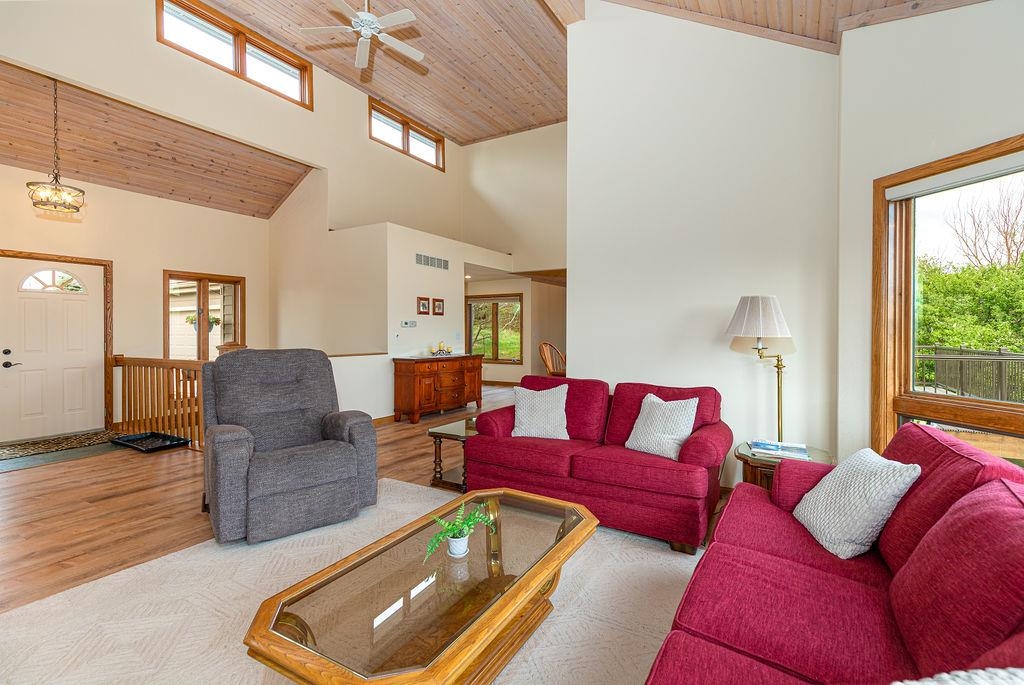 23 Cedar Rim Trail Galena, IL 61036 - Photo 12 of 64