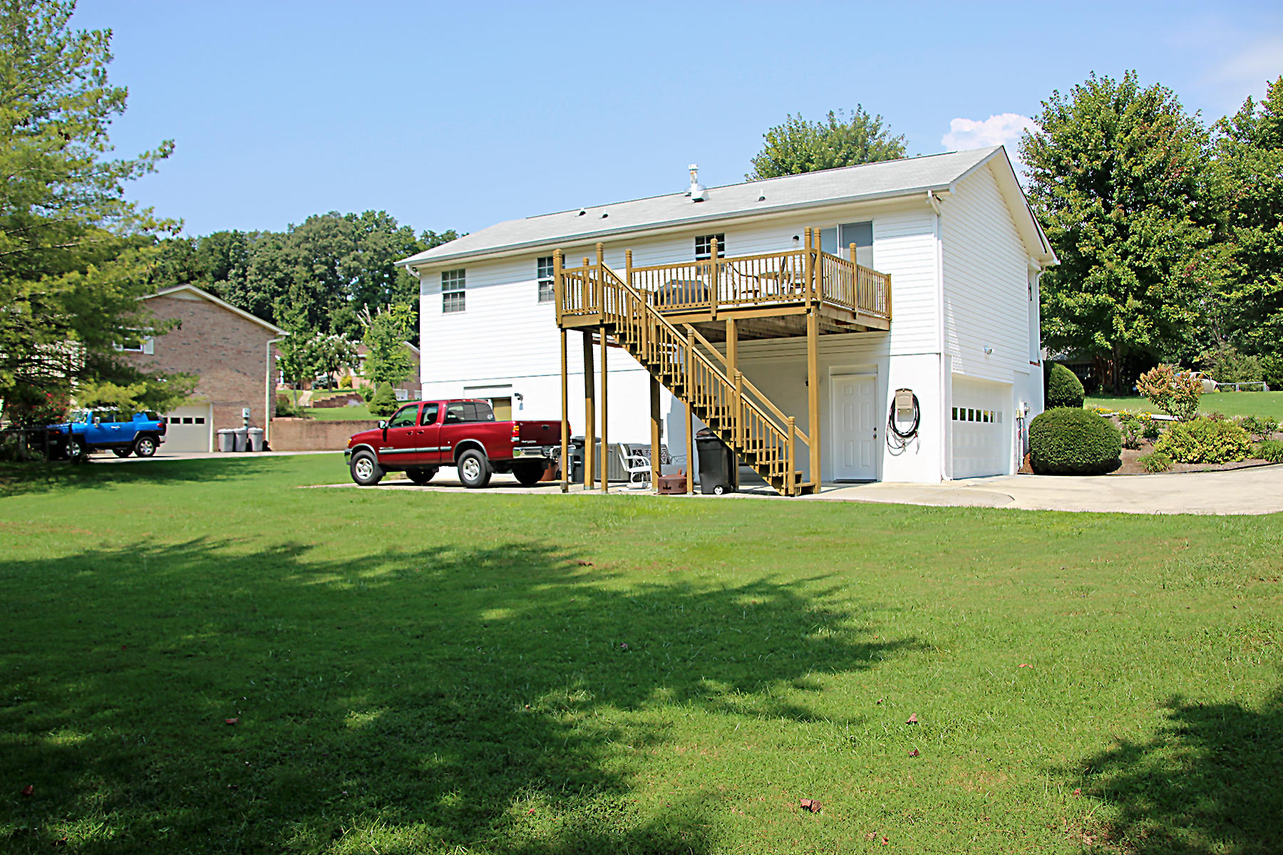 126 Hendrix Drive Oak Ridge, TN 37830 - Photo 5 of 32 021