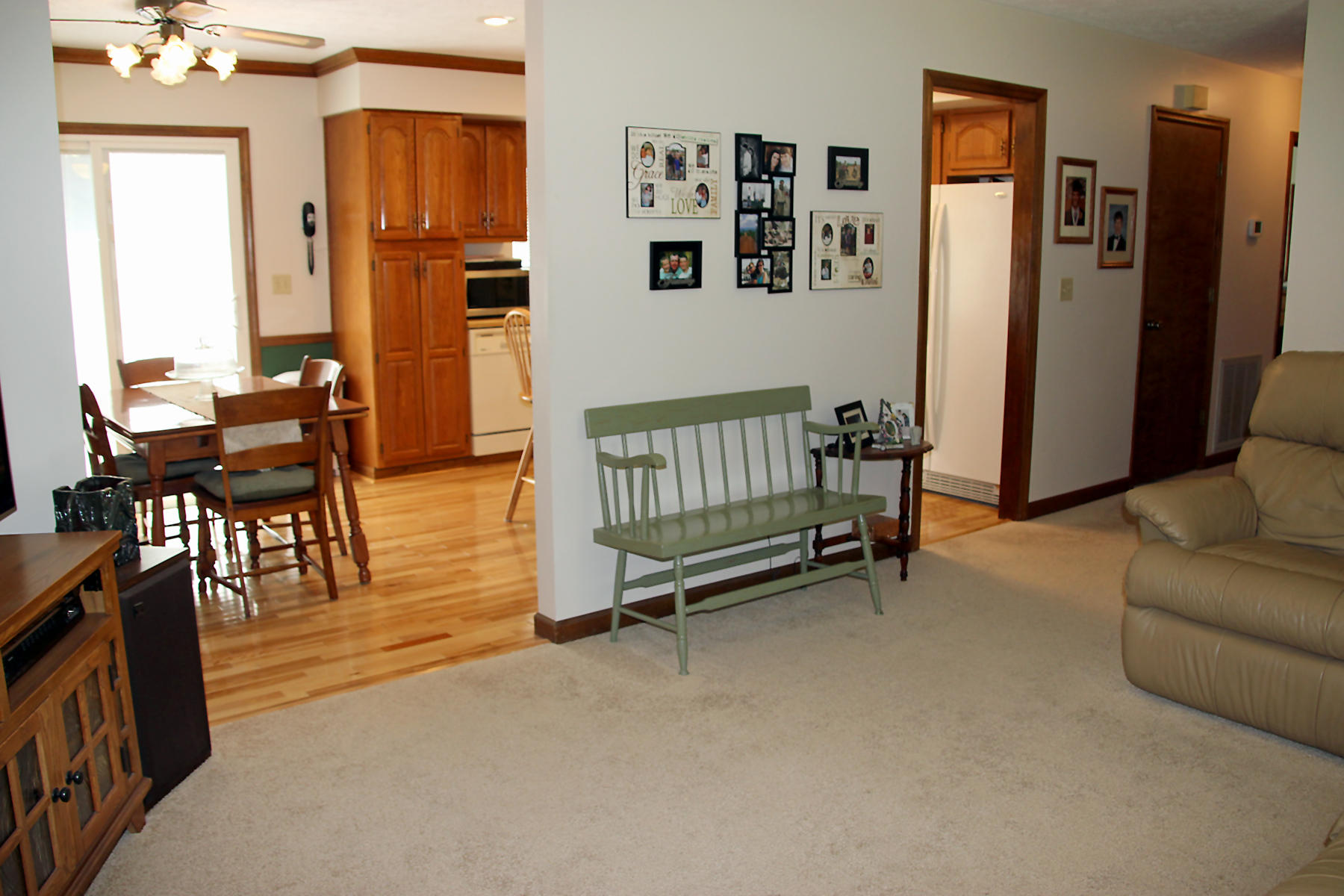 126 Hendrix Drive Oak Ridge, TN 37830 - Photo 7 of 32 008