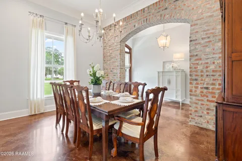 $650,000 | 1701 Squirrel Run Drive, New Iberia, LA 70560