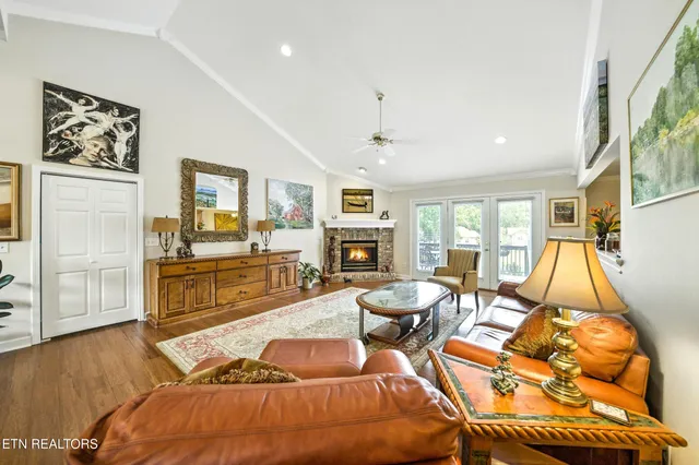 $619,999 | 107 Oohleeno Way, Loudon, TN 37774