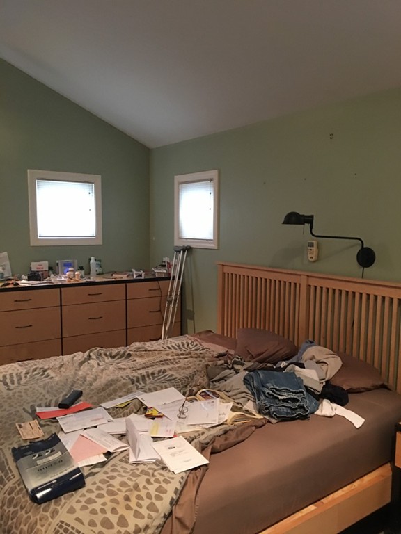6 Pilgrim Road Woburn, MA 01801 - Photo 8 of 20 Gallery Image 8