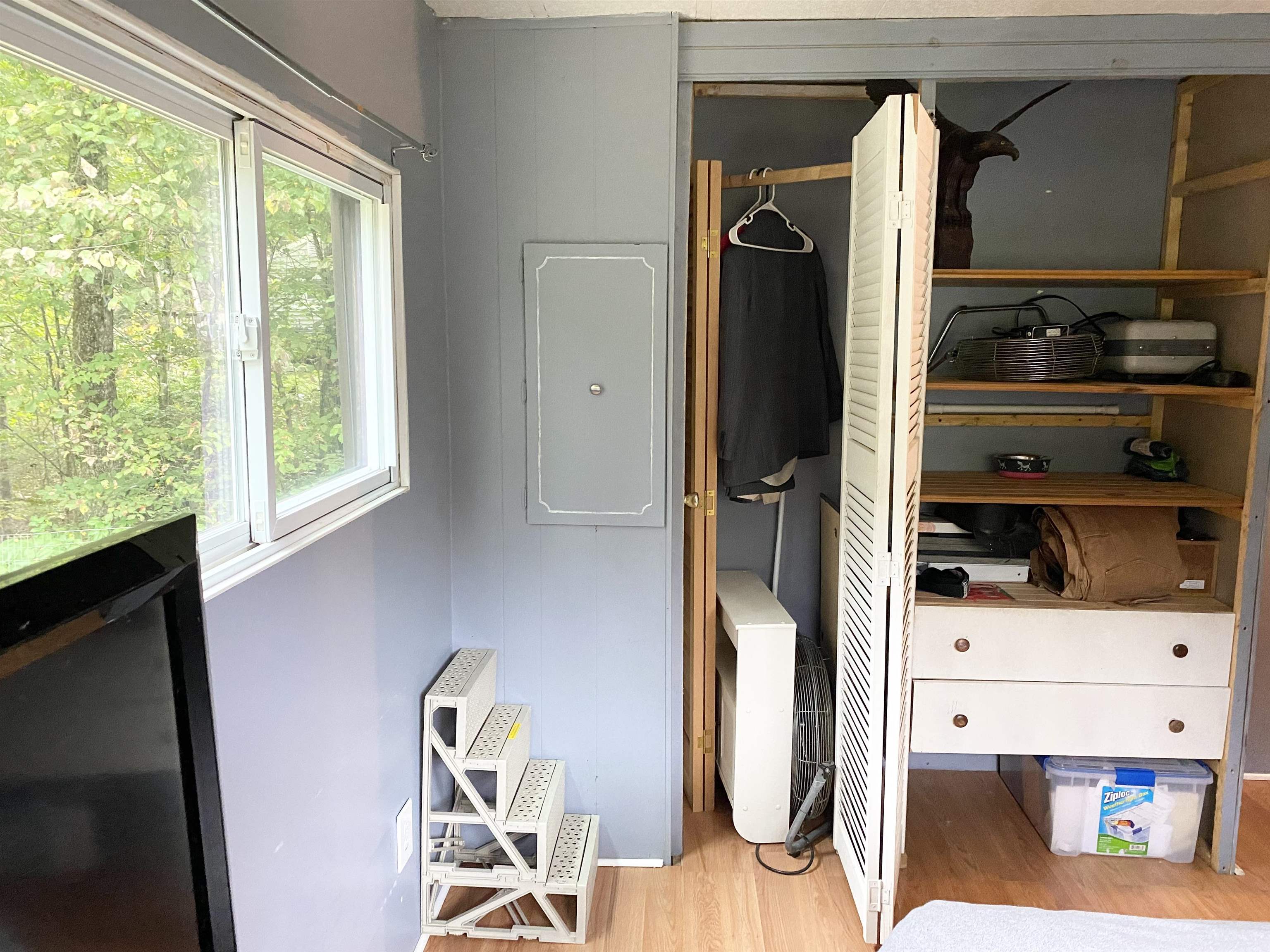 8 Spring Drive Derry, NH 03038 - Photo 7 of 31