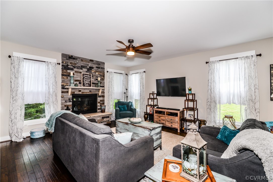 2789 Kennedy Road Henrico, VA 23233 - Photo 4 of 45 Gallery Image 4