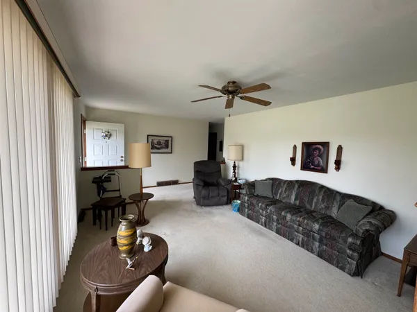 $254,900 | 1607 South Arch Street, Janesville, WI 53546