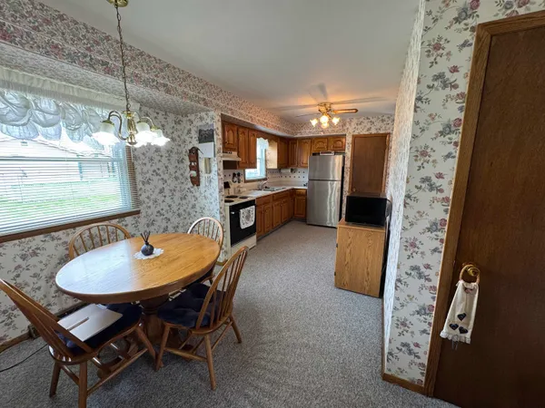$254,900 | 1607 South Arch Street, Janesville, WI 53546