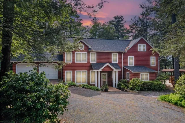 $2,999,000 | 105 Waygood Way, Pocono Pines, PA 18350