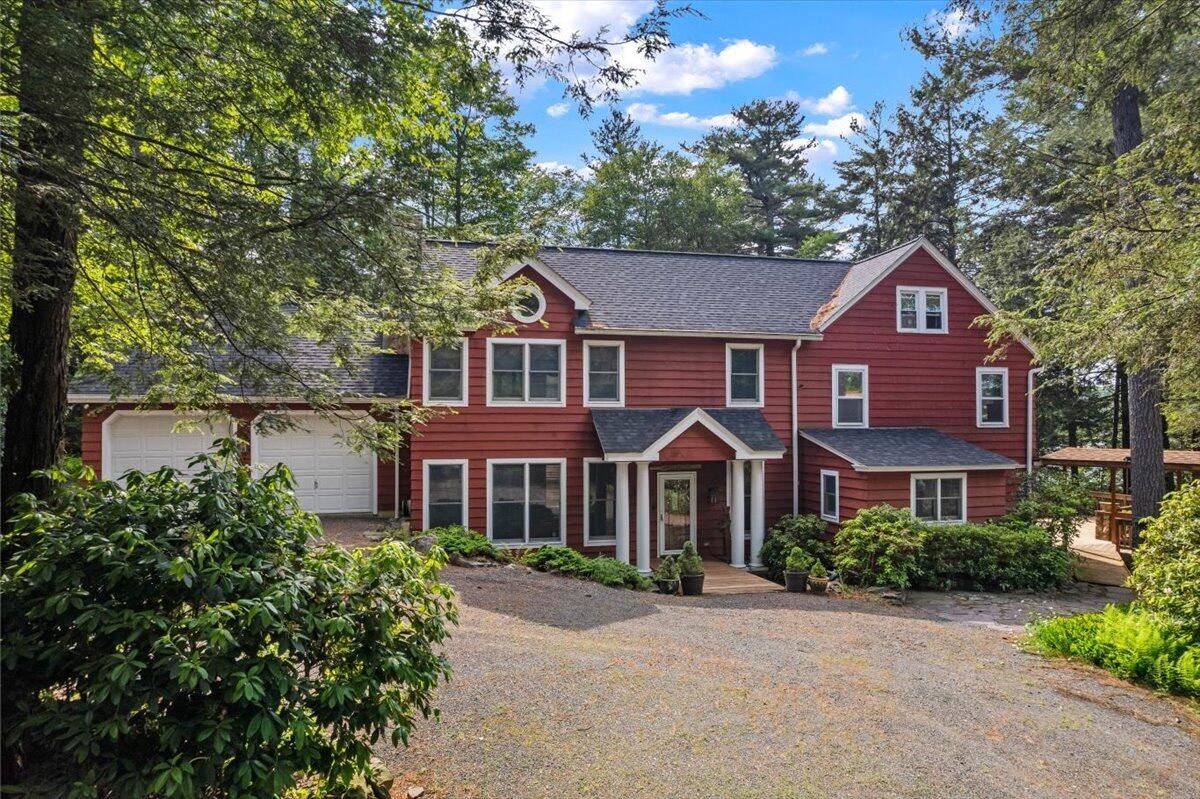 105 Waygood Way Pocono Pines, PA 18350 - Photo 2 of 99 White Pine Lodge