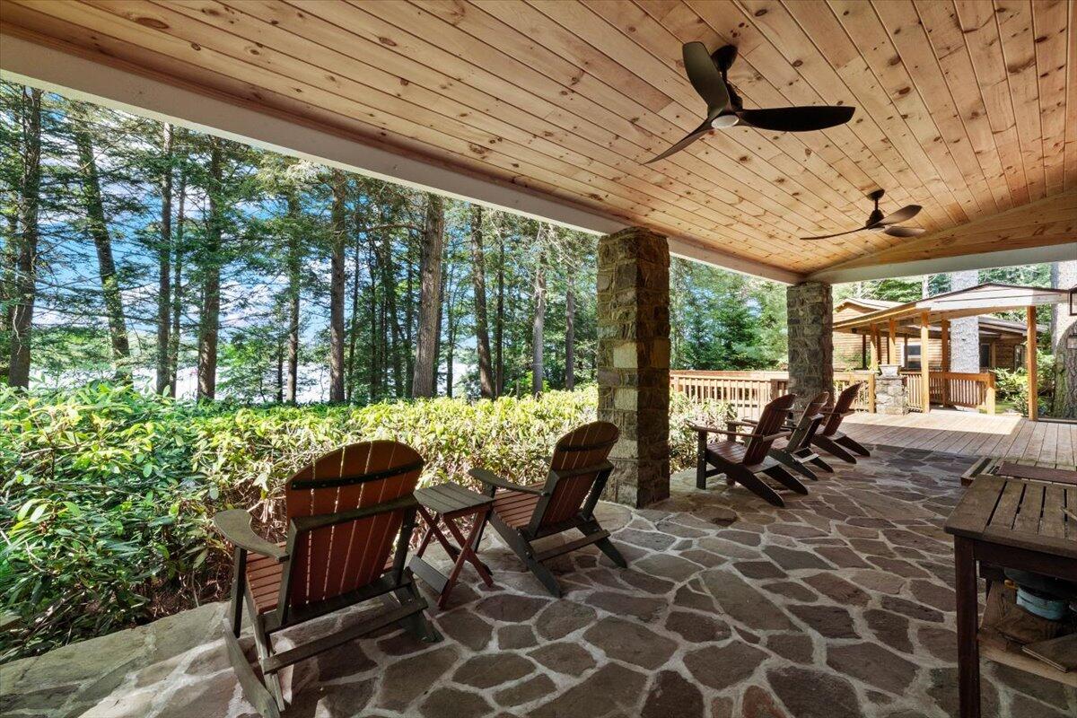 105 Waygood Way Pocono Pines, PA 18350 - Photo 42 of 99 White Pine Lodge Veranda