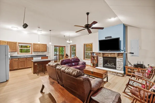 $2,999,000 | 105 Waygood Way, Pocono Pines, PA 18350