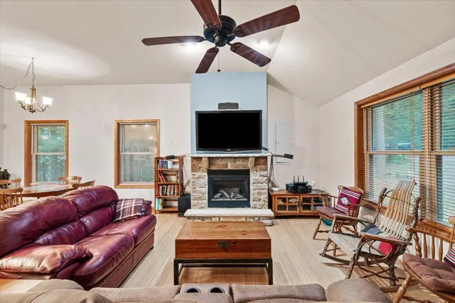 $2,999,000 | 105 Waygood Way, Pocono Pines, PA 18350