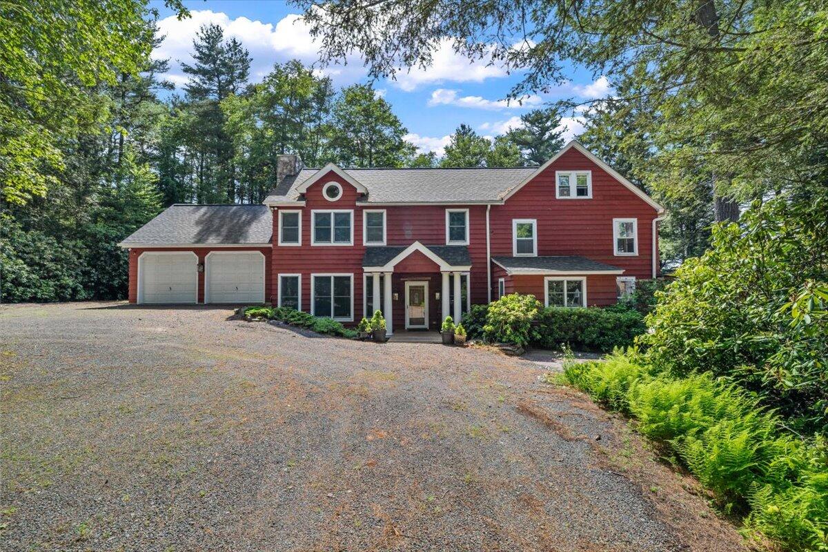 105 Waygood Way Pocono Pines, PA 18350 - Photo 5 of 99 White Pine Lodge