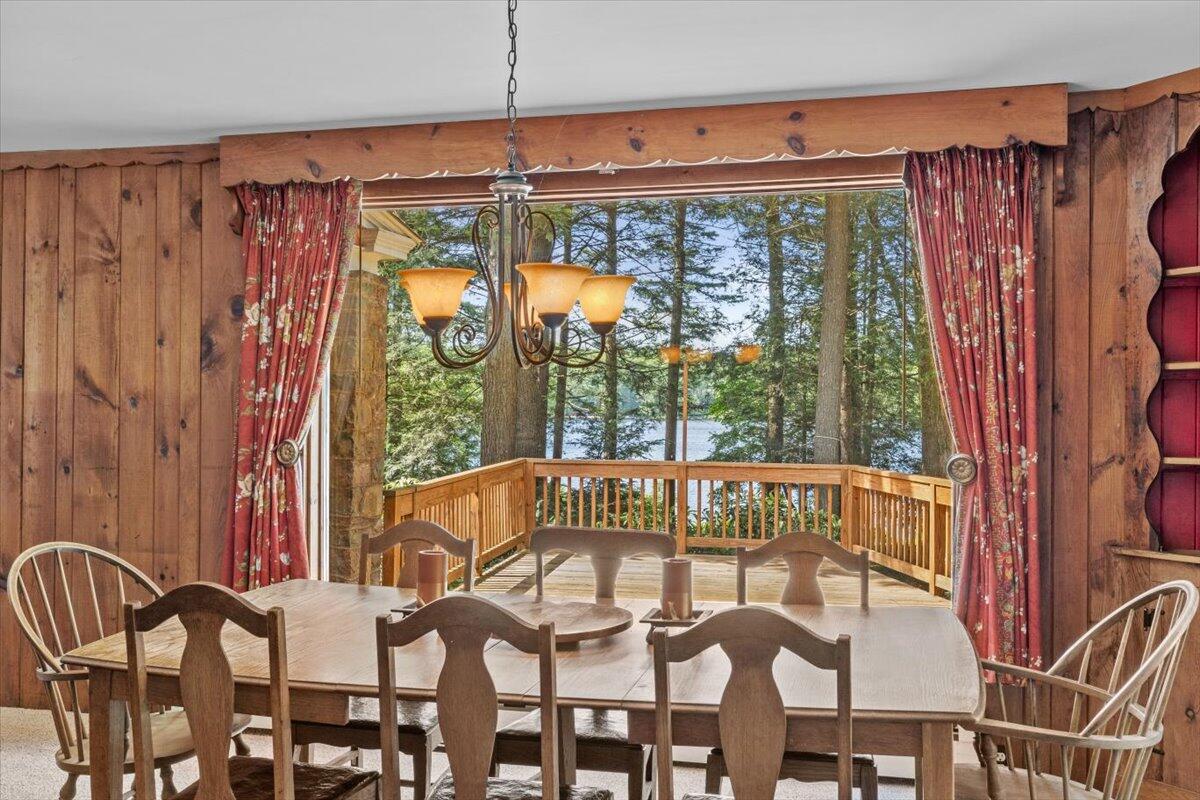 105 Waygood Way Pocono Pines, PA 18350 - Photo 7 of 99 Lodge Dining Room