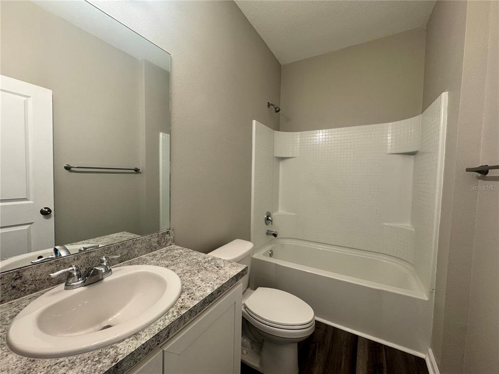 1022 Kelly Fern Loop Ruskin, FL 33570 - Photo 26 of 68