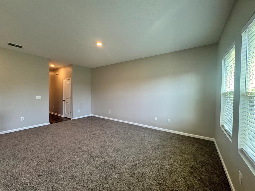 1022 Kelly Fern Loop Ruskin, FL 33570 - Photo 8 of 68