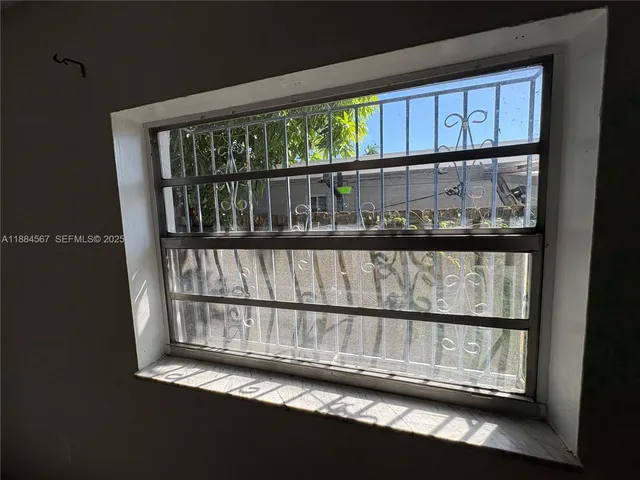 $1,300 | 2395 Northwest 4th Street, Unit 1, Miami, FL 33125