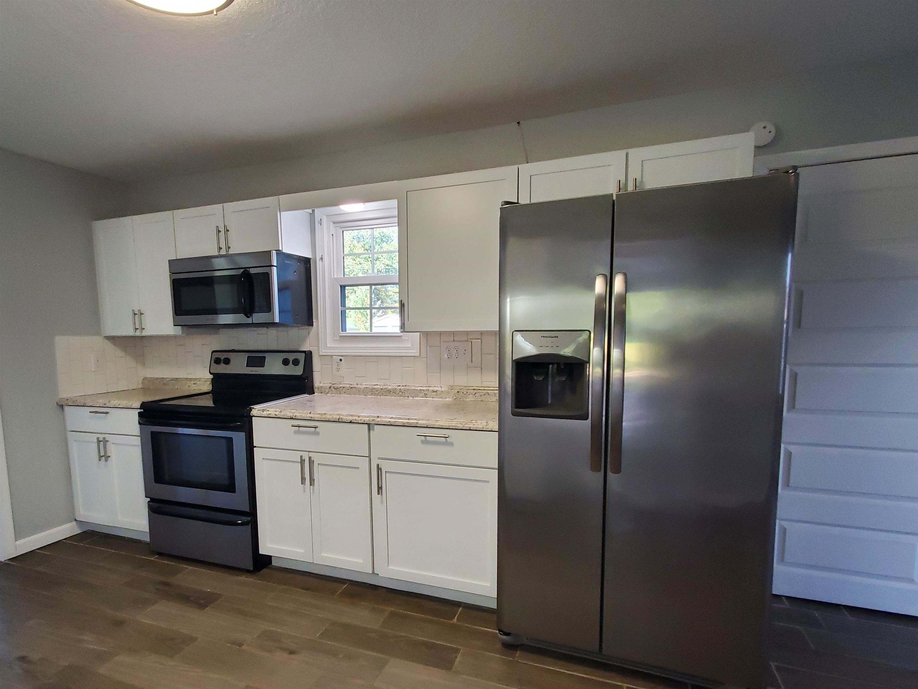 2424 Maples Road Fort Wayne, IN 46816 - Photo 16 of 28