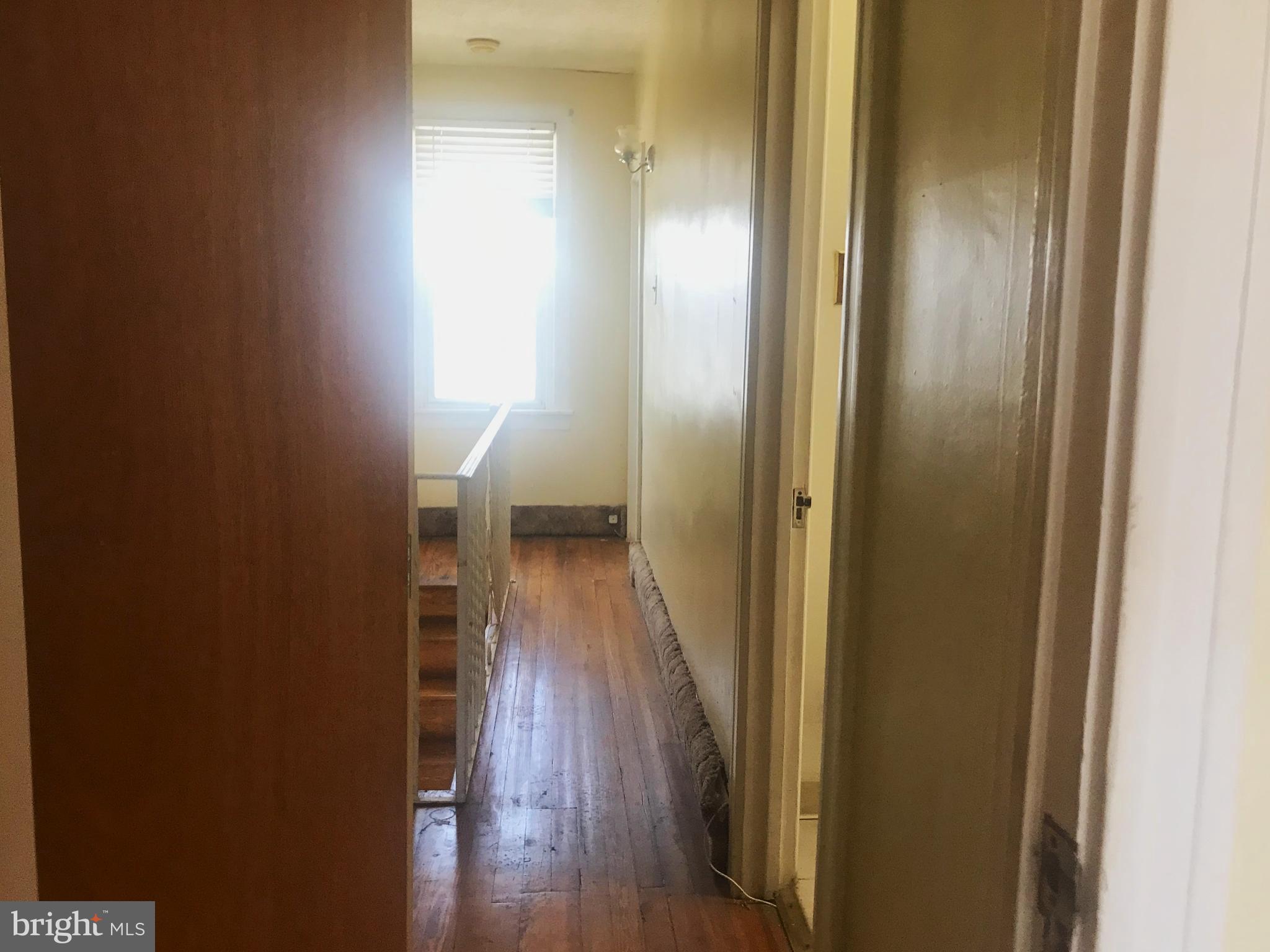 2054 Anchor Street Philadelphia, PA 19124 - Photo 11 of 17