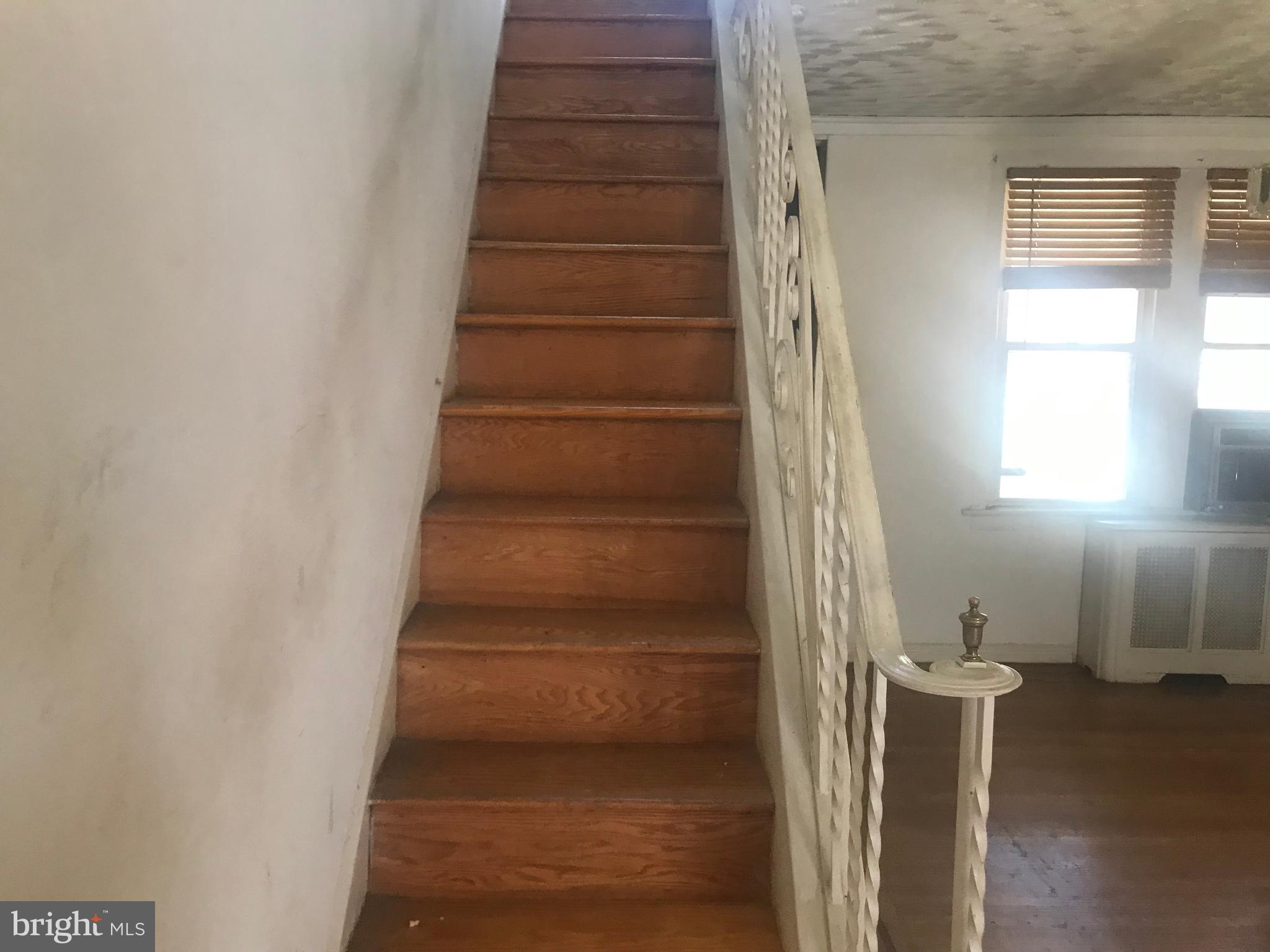 2054 Anchor Street Philadelphia, PA 19124 - Photo 8 of 17