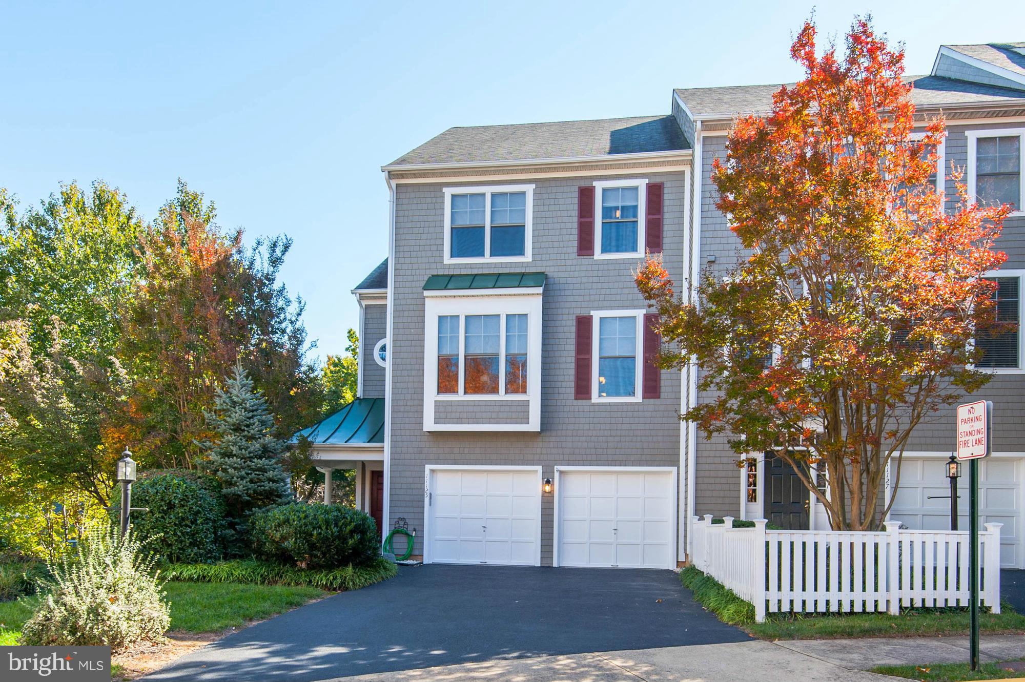 11125 Little Compton Drive Reston, VA 20191 - Photo 1 of 30 Exterior (Front)