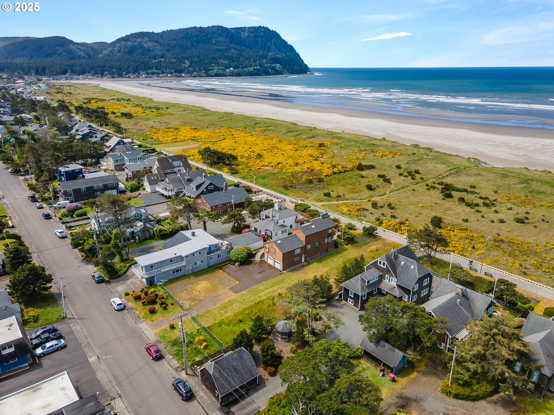 8700 South Prom Street, Unit 6 &11 Seaside, OR 97138 - Photo 5 of 12