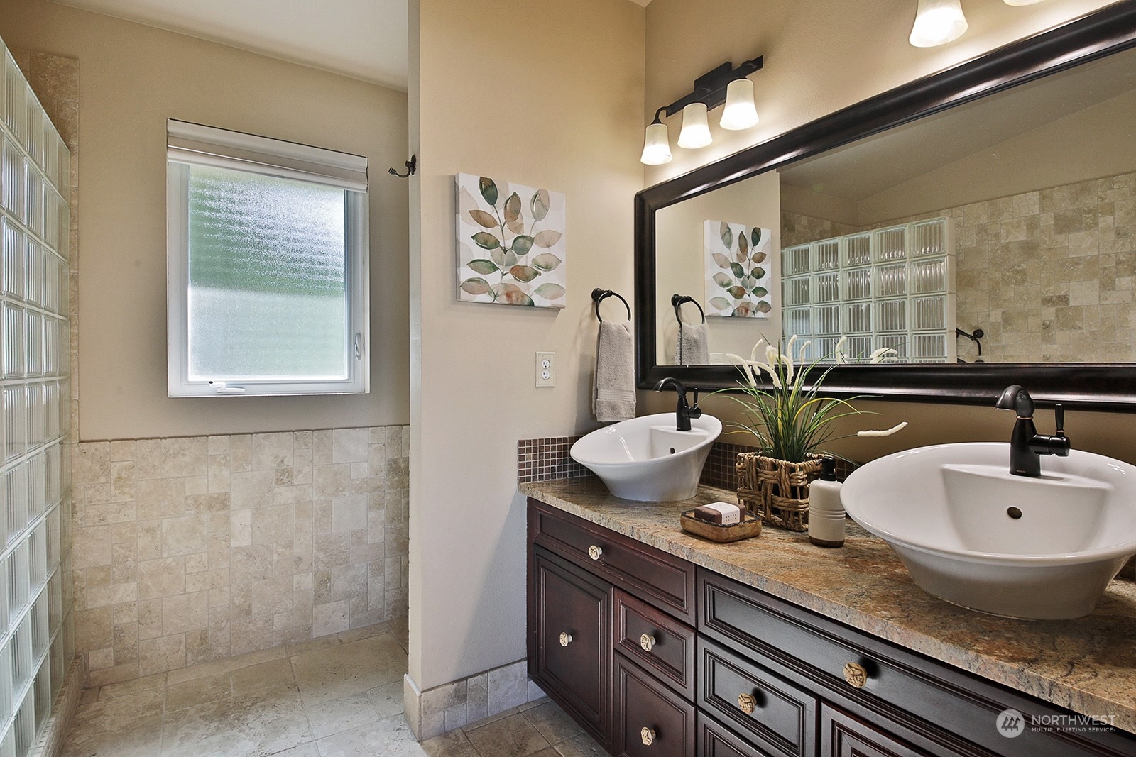 260 Kai Road Freeland, WA 98249 - Photo 24 of 40 Gallery Image 24