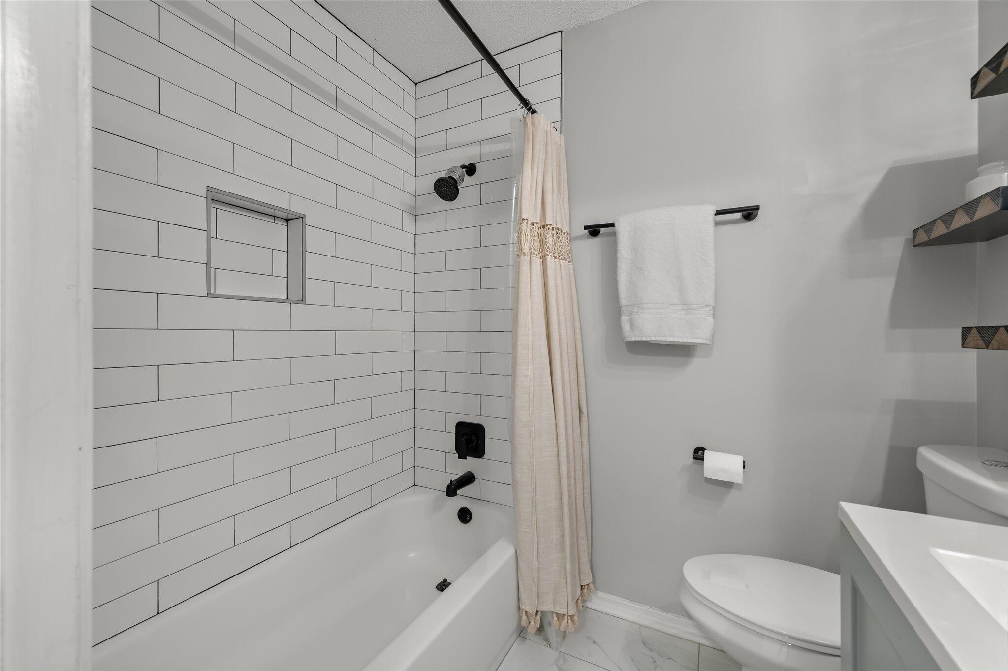 1836 Mepkin Road, Unit 1029 Charleston, SC 29407 - Photo 17 of 21 Full Bath