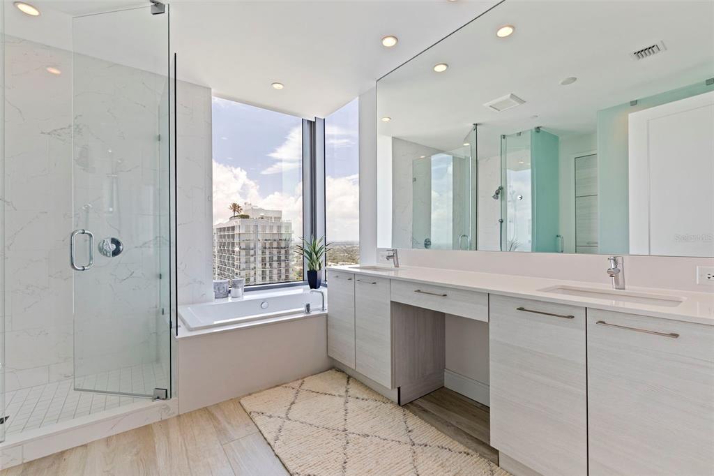 100 1st Avenue North, Unit 3405 St. Petersburg, FL 33701 - Photo 22 of 59