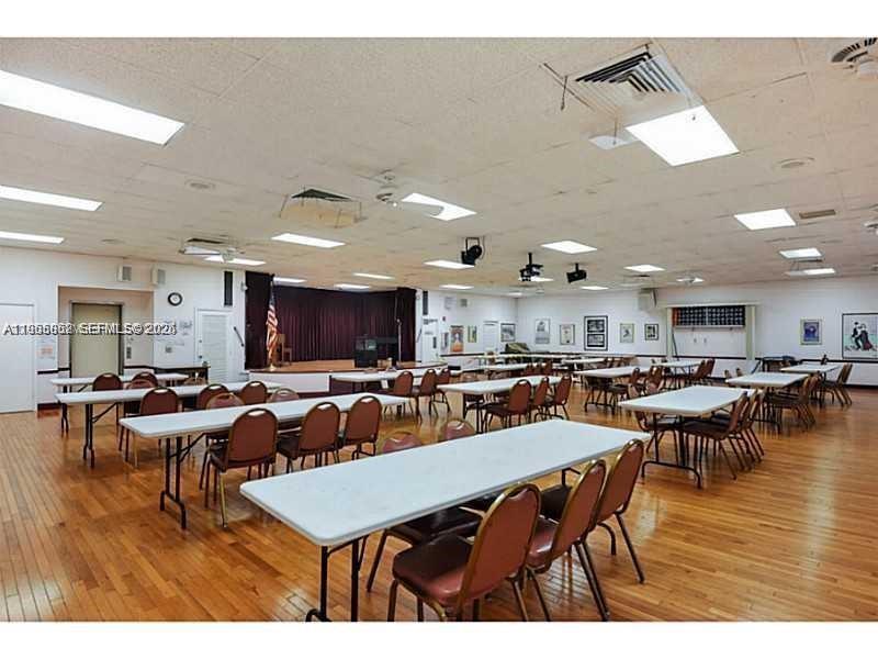 101 Berkley Road, Unit 303 Hollywood, FL 33024 - Photo 16 of 18