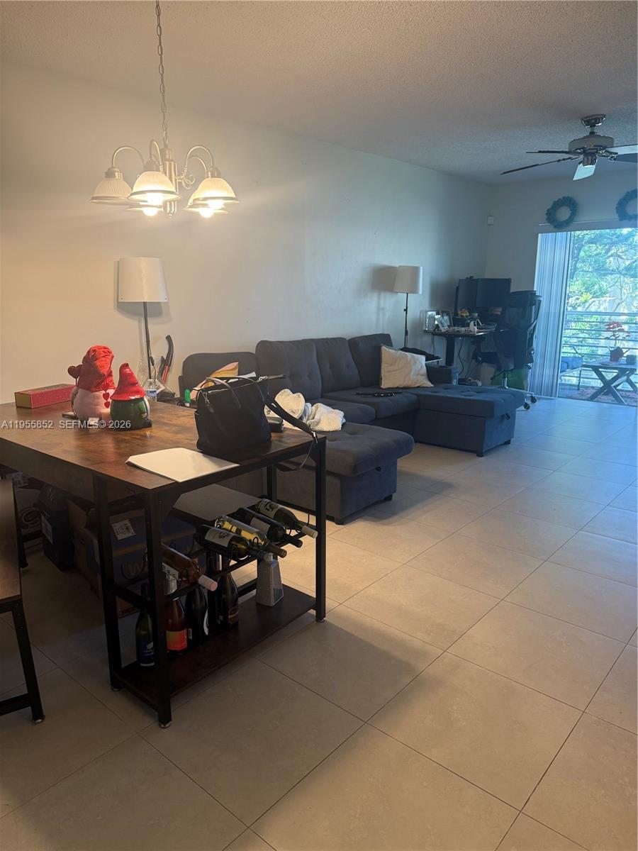 101 Berkley Road, Unit 303 Hollywood, FL 33024 - Photo 10 of 18