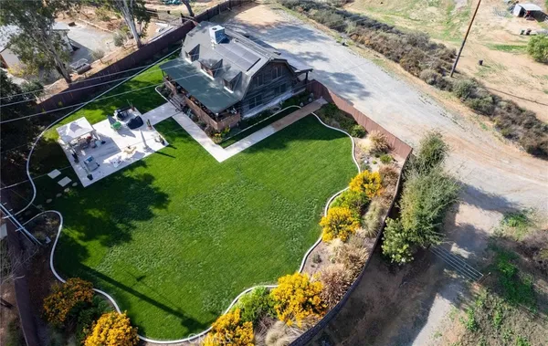 $1,200,000 | 37740 Mary, Murrieta, CA 92563