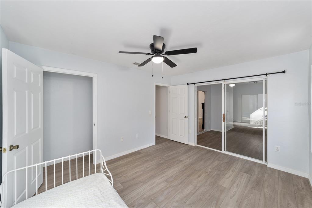 10607 Southwest 55 Place Gainesville, FL 32608 - Photo 22 of 29