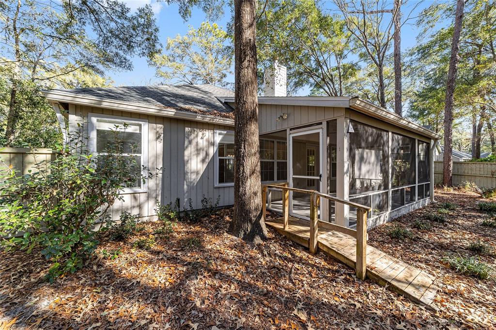 10607 Southwest 55 Place Gainesville, FL 32608 - Photo 28 of 29