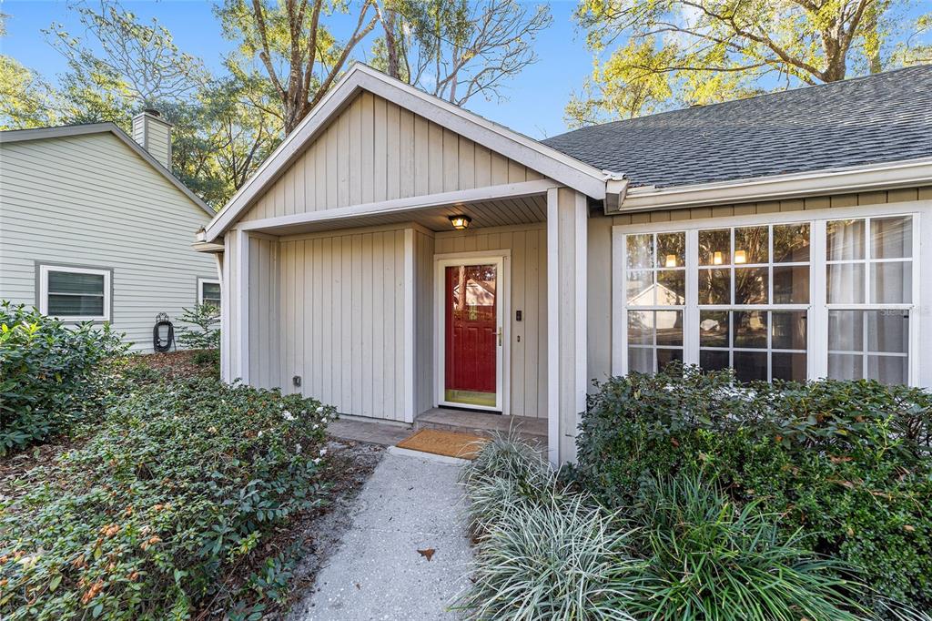 10607 Southwest 55 Place Gainesville, FL 32608 - Photo 3 of 29