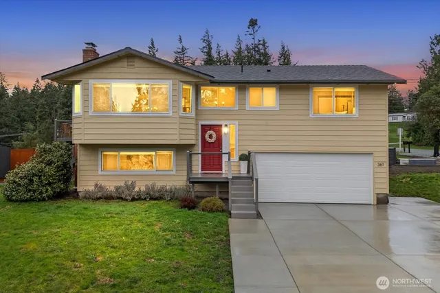 $625,000 | 361 Grandview Avenue, Camano Island, WA 98282