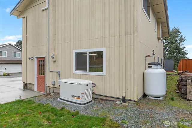 $625,000 | 361 Grandview Avenue, Camano Island, WA 98282