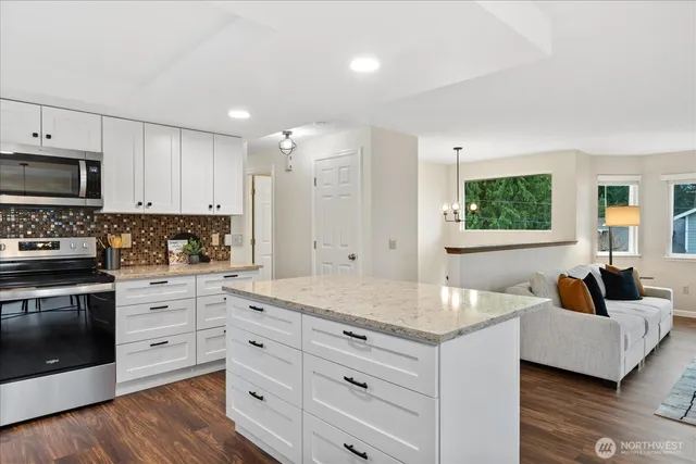 $625,000 | 361 Grandview Avenue, Camano Island, WA 98282