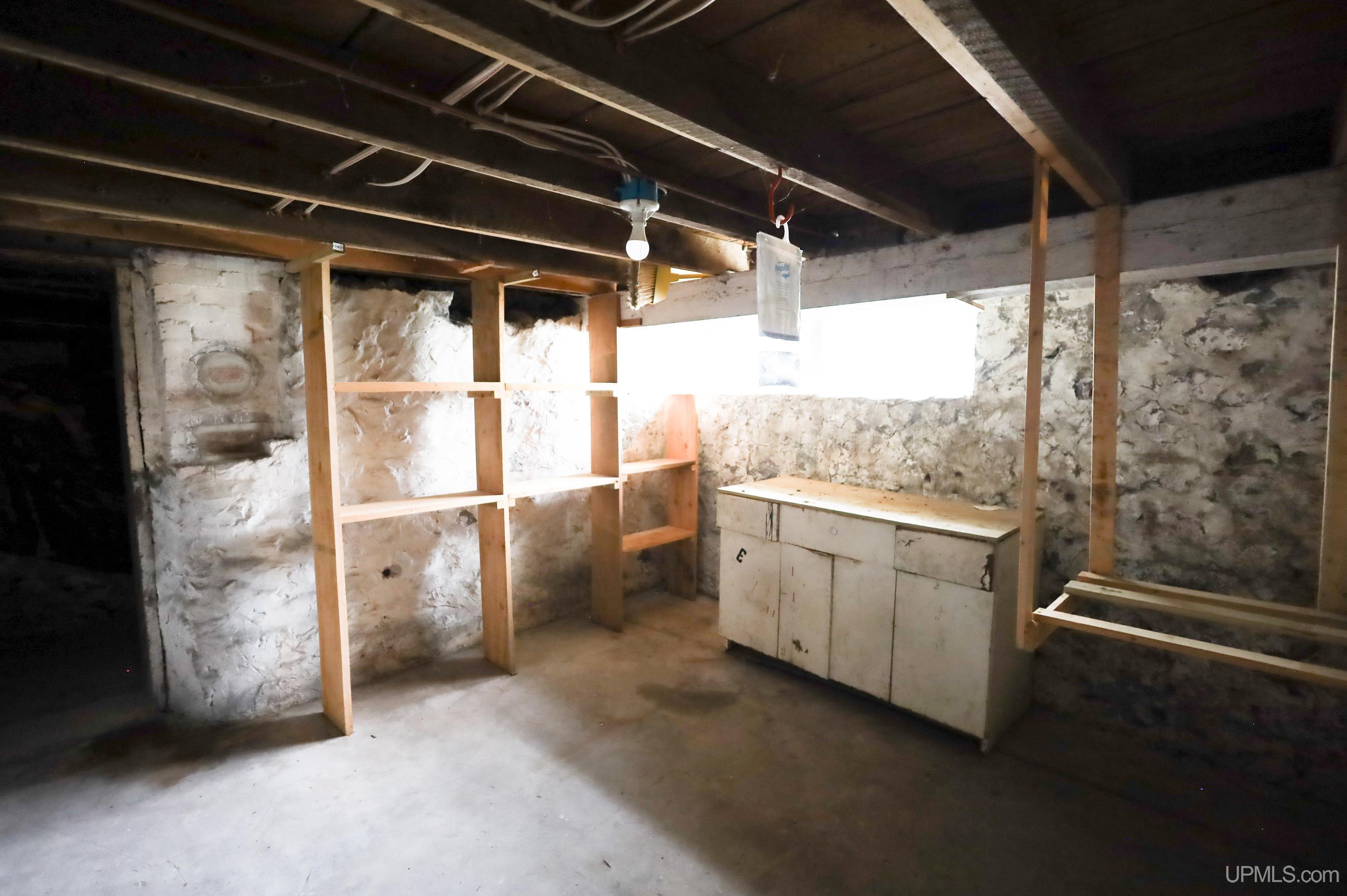 25186 Ridge Street Calumet, MI 49913 - Photo 60 of 70 Gallery Image 60
