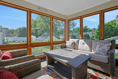 $599,000 | 16 Sherwood Avenue, Ossining, NY 10562