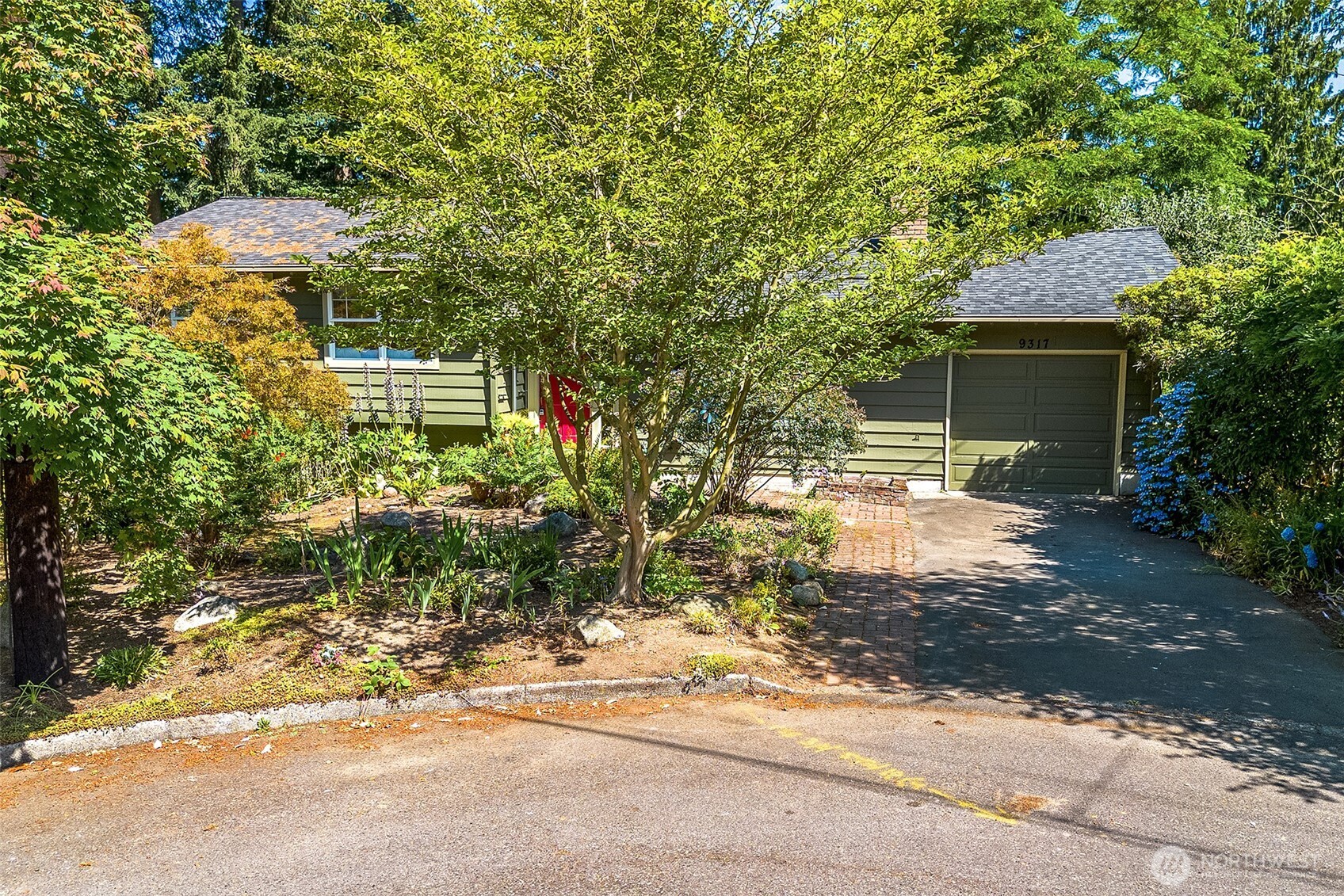 9317 217th Place Southwest Edmonds, WA 98020 - Photo 28 of 32