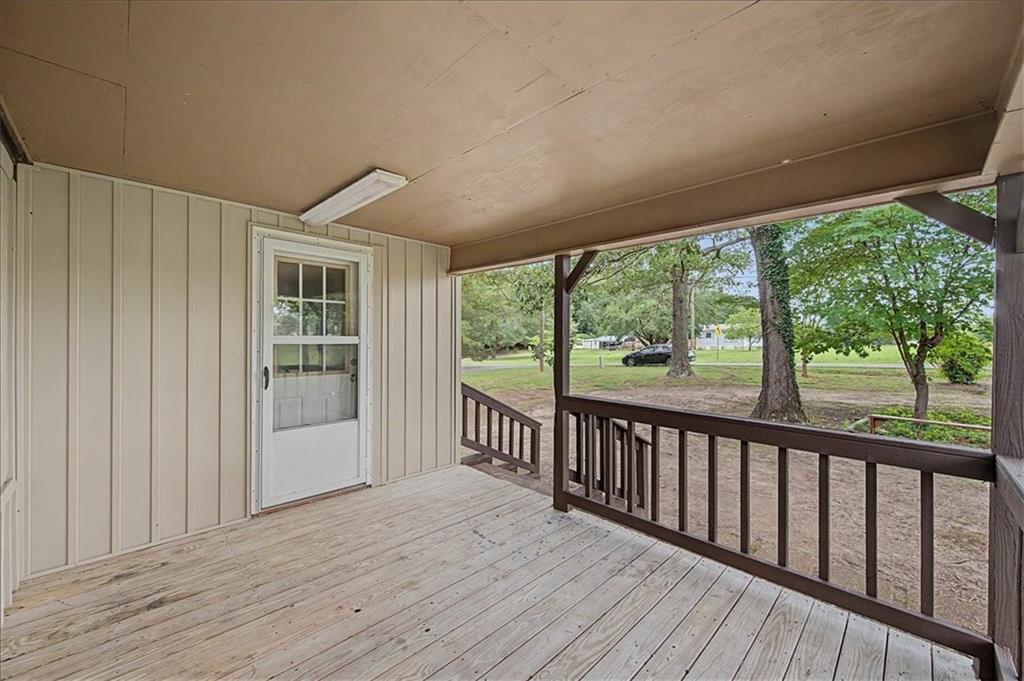 130 1st Street Calhoun, GA 30701 - Photo 7 of 42