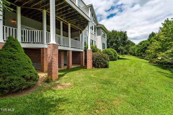 $1,550,000 | 105 Black Thorn Drive, Jonesborough, TN 37659