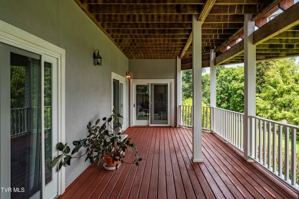 $1,550,000 | 105 Black Thorn Drive, Jonesborough, TN 37659