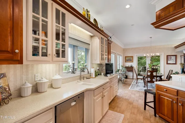 $1,650,000 | 105 Black Thorn Drive, Jonesborough, TN 37659