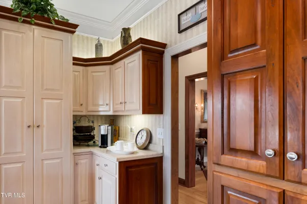 $1,550,000 | 105 Black Thorn Drive, Jonesborough, TN 37659