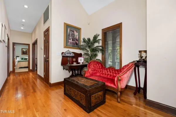 $1,550,000 | 105 Black Thorn Drive, Jonesborough, TN 37659